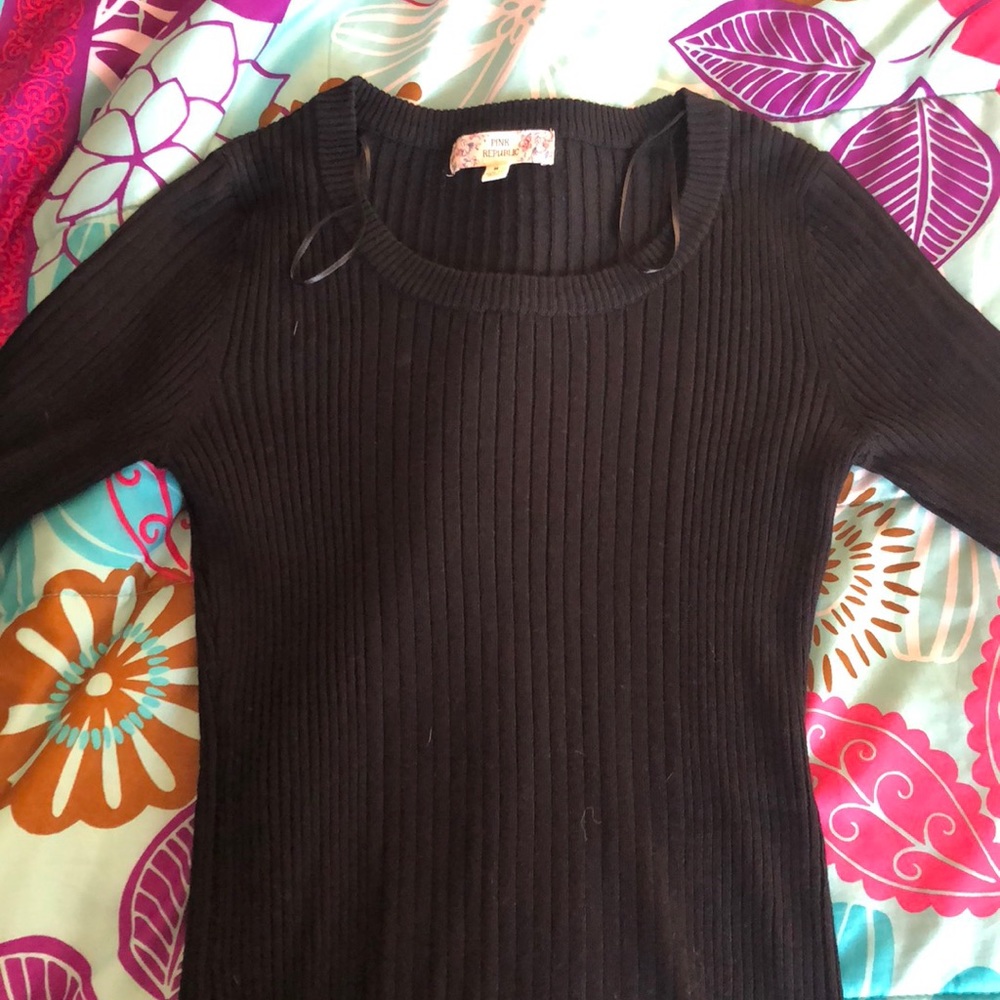 black long sleeve